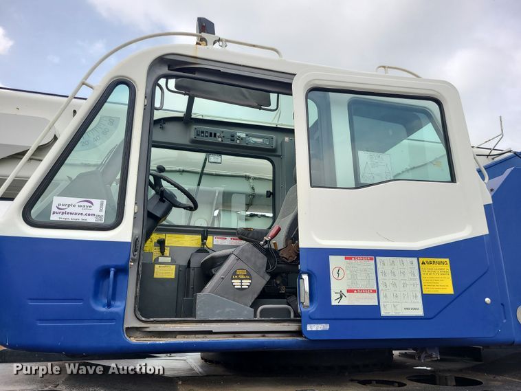 image for item DC6083 2011 Tadano GR300XL  crane