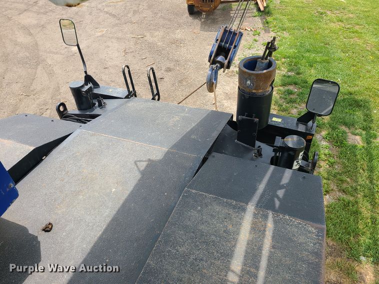 image for item DC6083 2011 Tadano GR300XL  crane