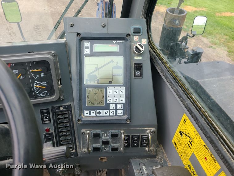 image for item DC6083 2011 Tadano GR300XL  crane