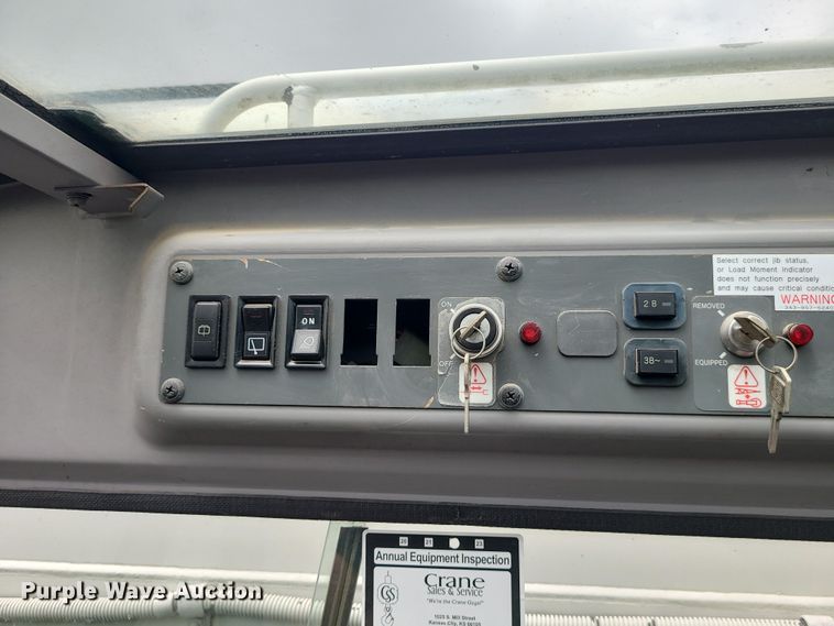 image for item DC6083 2011 Tadano GR300XL  crane