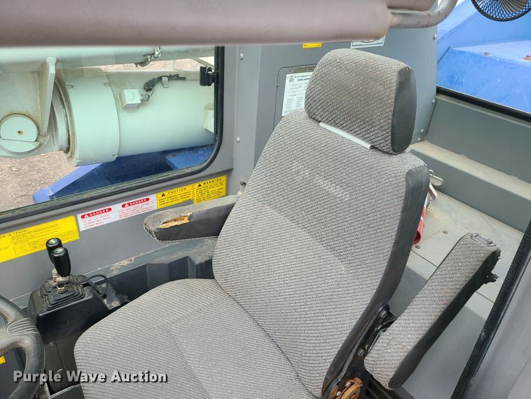 image for item DC6083 2011 Tadano GR300XL  crane