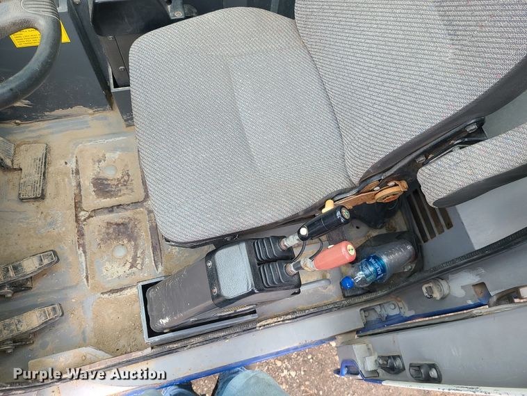 image for item DC6083 2011 Tadano GR300XL  crane