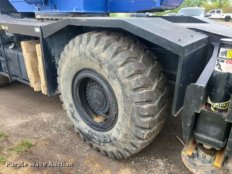 image for item DC6083 2011 Tadano GR300XL  crane