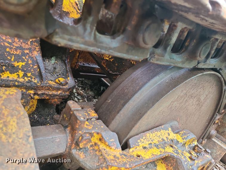 image for item DC6084 Caterpillar 933  track loader