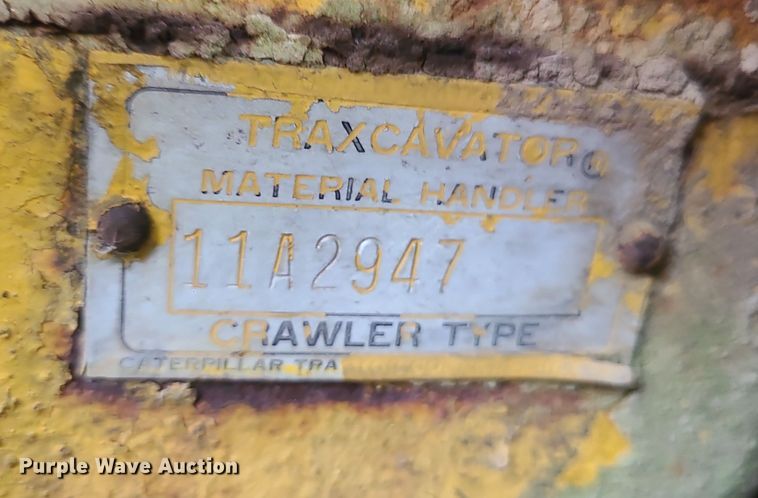 image for item DC6084 Caterpillar 933  track loader