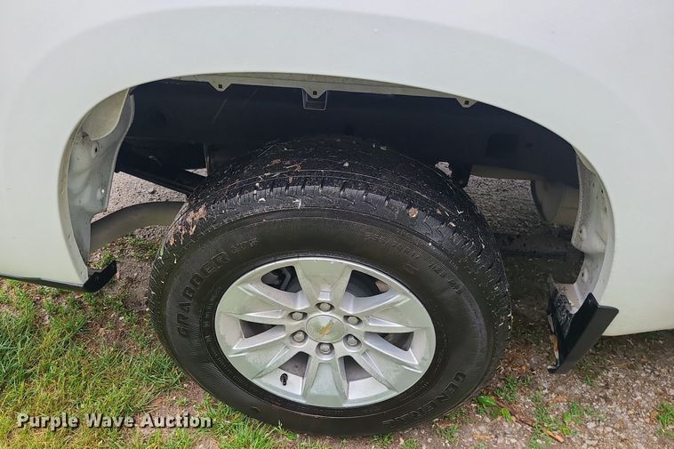 image for item DC6085 2020 Chevorlet Silverado 1500  pickup truck