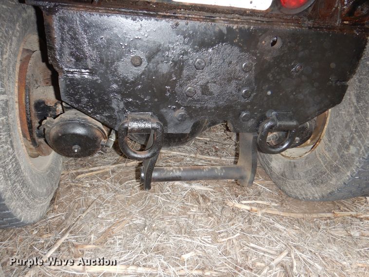 image for item DK1901 1997 International 4900  dump truck