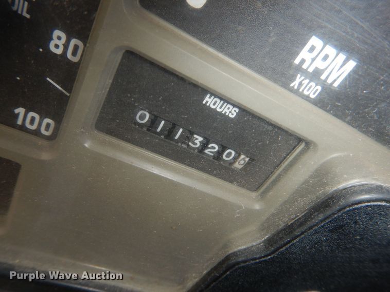 image for item DK1901 1997 International 4900  dump truck