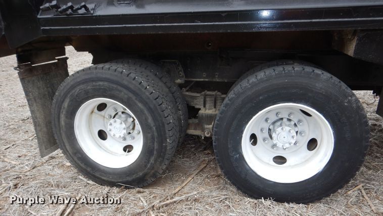 image for item DK1901 1997 International 4900  dump truck