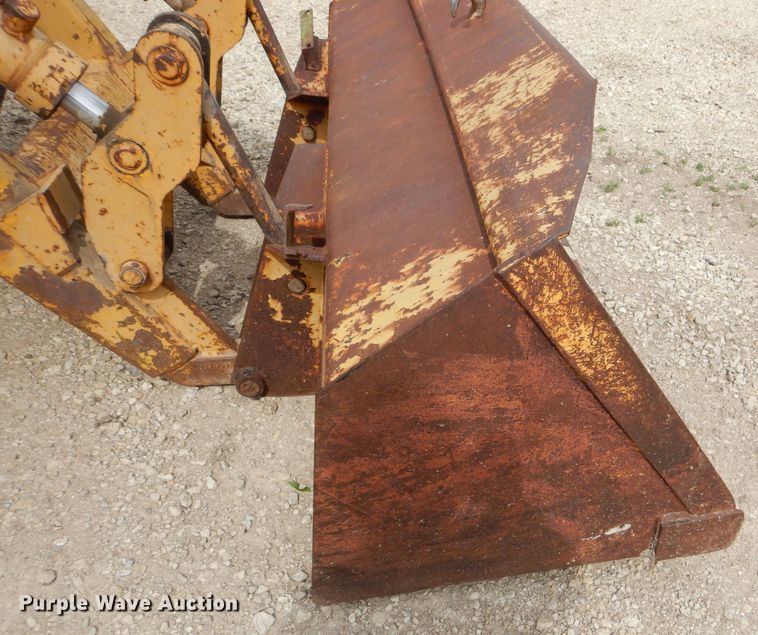 image for item DK1902 International 3514  backhoe