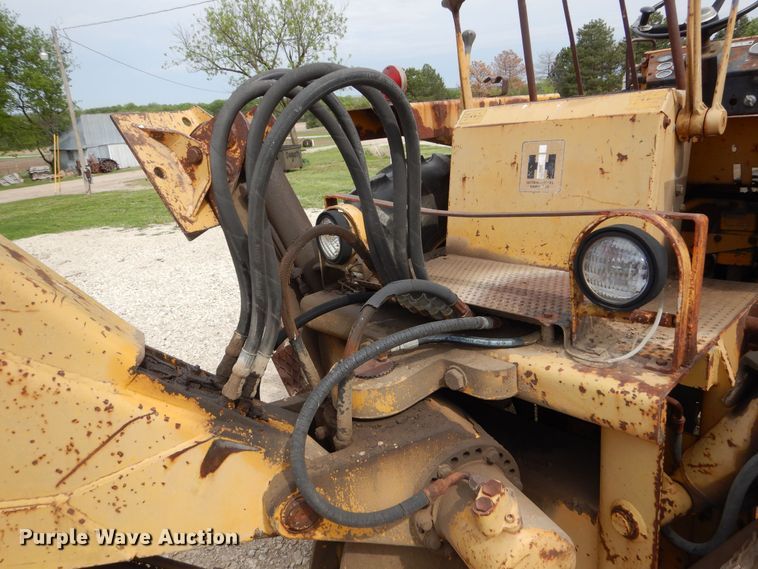 image for item DK1902 International 3514  backhoe