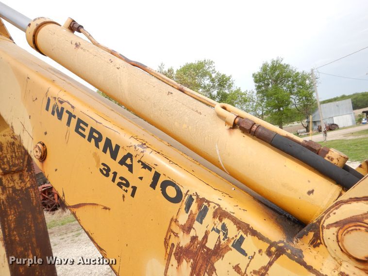 image for item DK1902 International 3514  backhoe