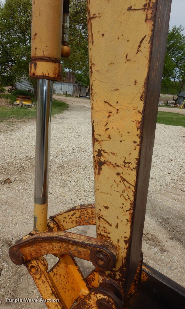 image for item DK1902 International 3514  backhoe