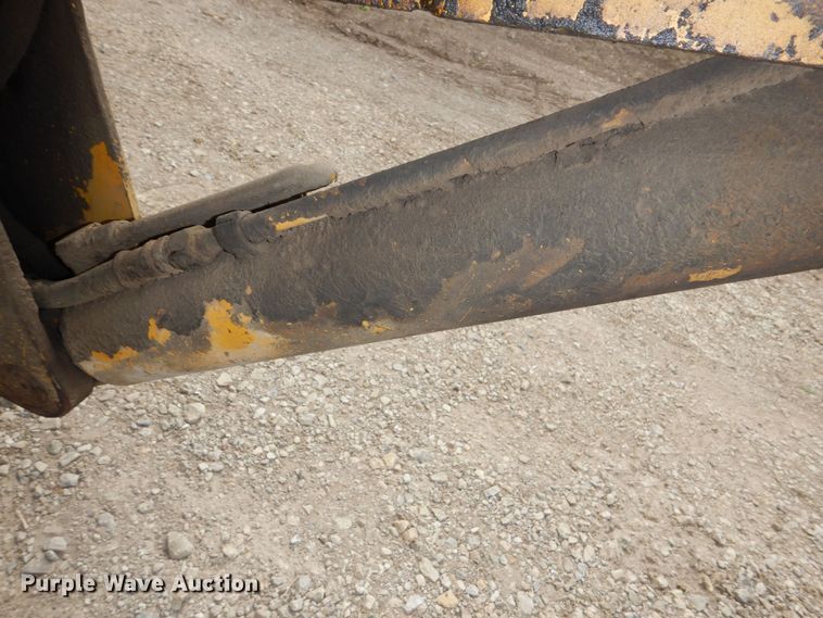 image for item DK1902 International 3514  backhoe