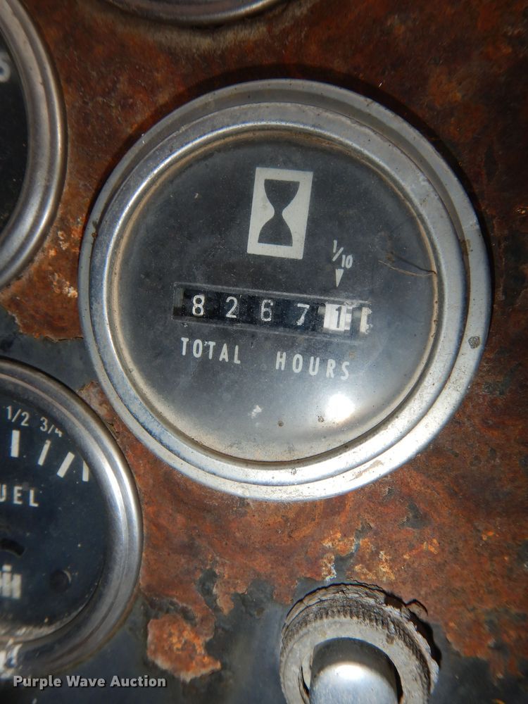 image for item DK1902 International 3514  backhoe