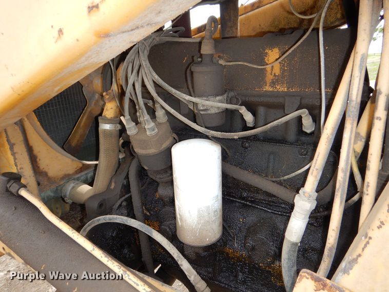 image for item DK1902 International 3514  backhoe