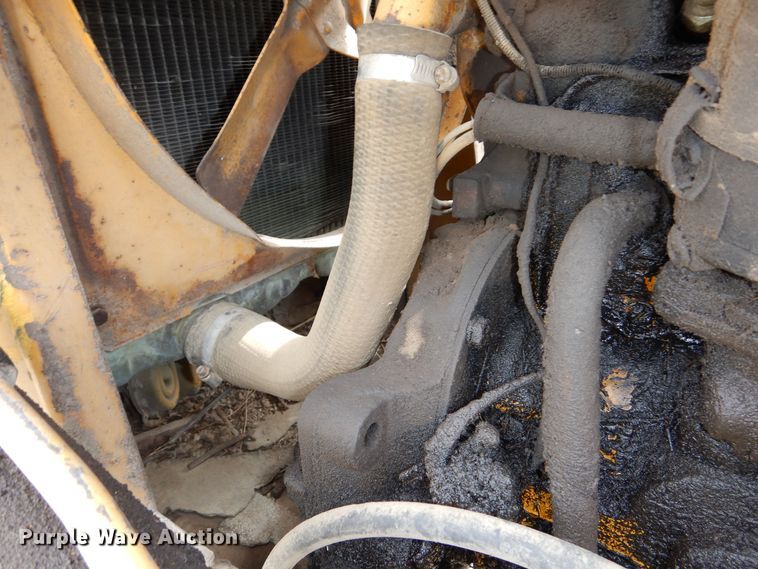 image for item DK1902 International 3514  backhoe