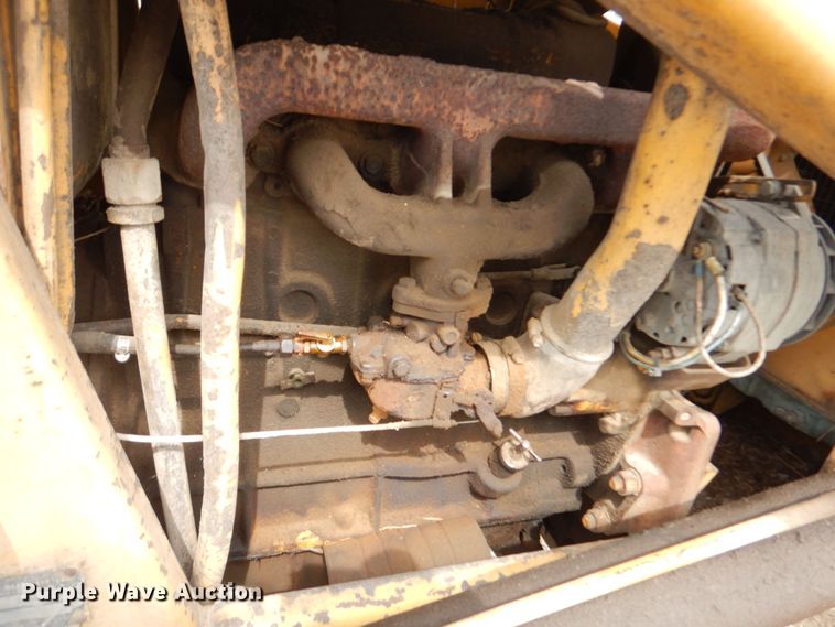 image for item DK1902 International 3514  backhoe