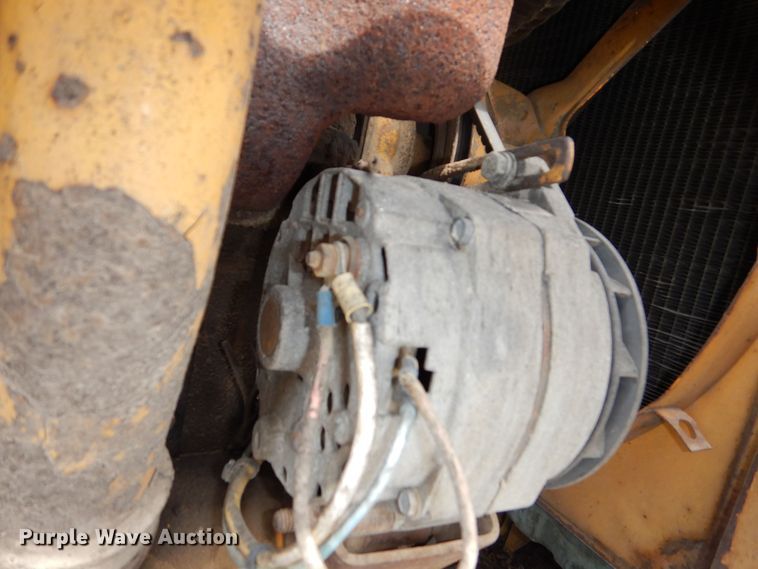 image for item DK1902 International 3514  backhoe