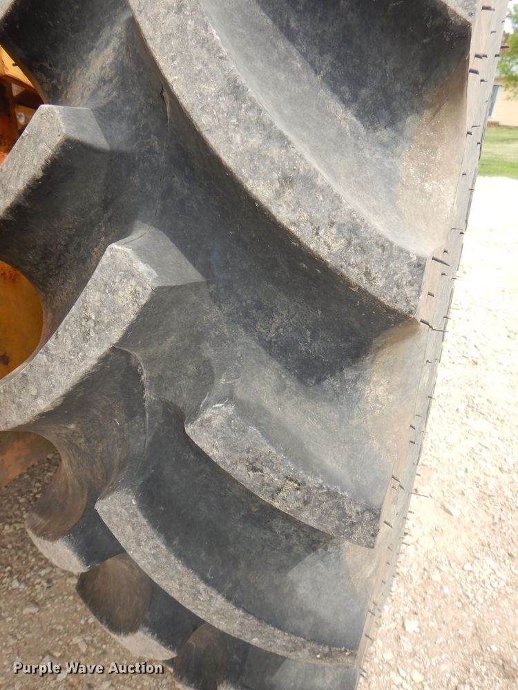 image for item DK1902 International 3514  backhoe