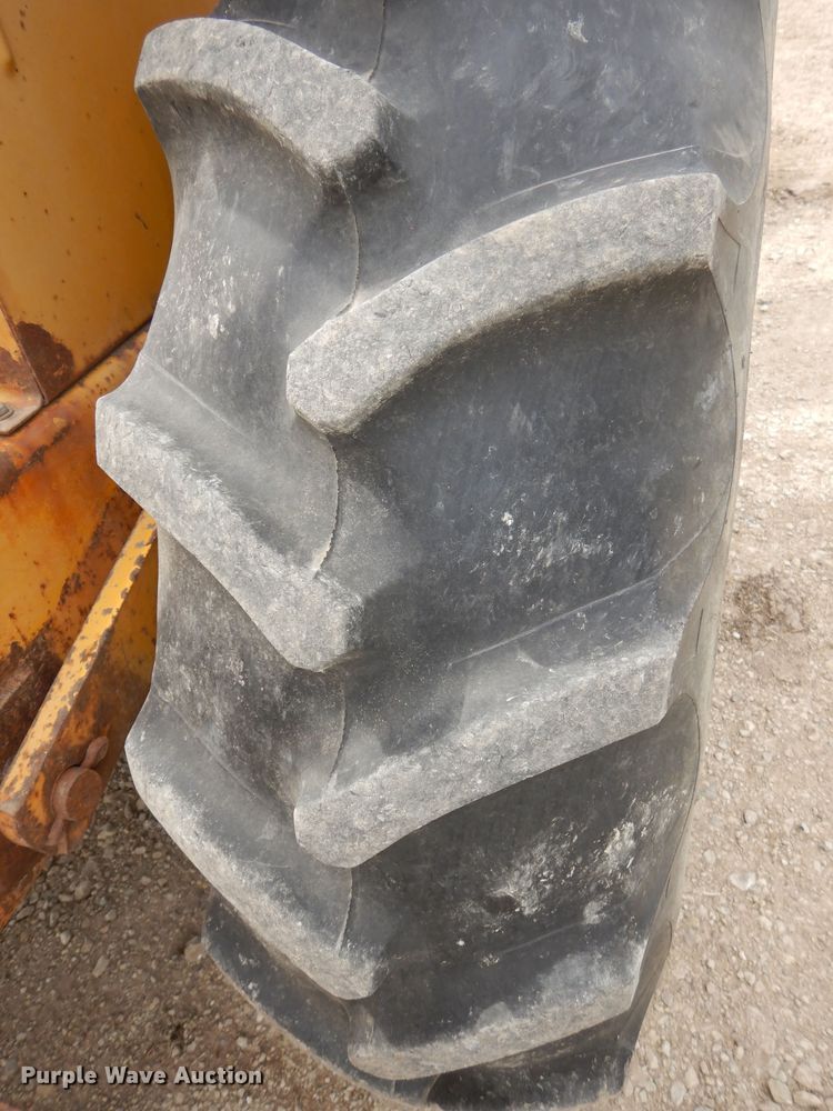 image for item DK1902 International 3514  backhoe