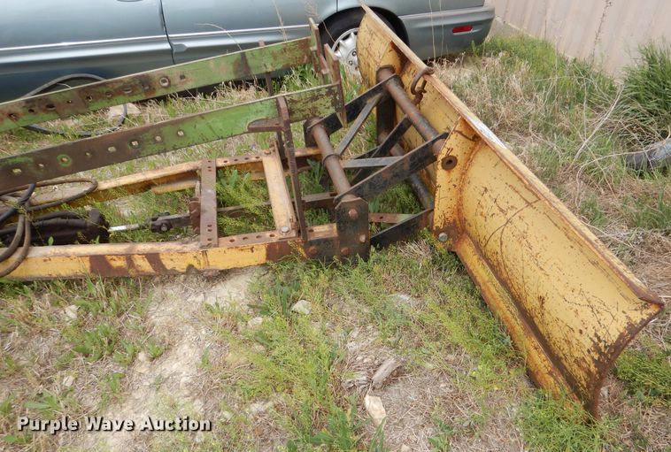 image for item DK1905 9'W dozer blade