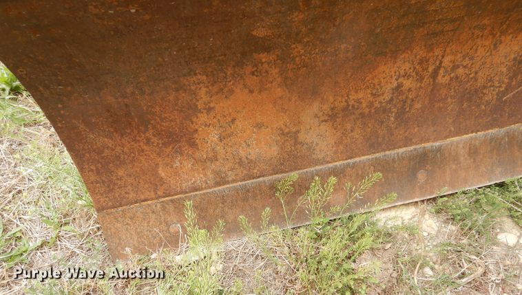 image for item DK1905 9'W dozer blade