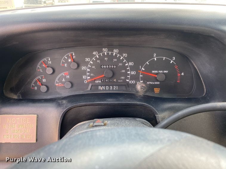 image for item DL7138 2000 Ford F650 Super Duty  bucket truck