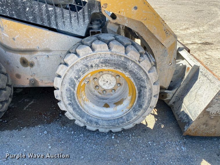 image for item DL7185 2018 Caterpillar 262D  skid steer loader