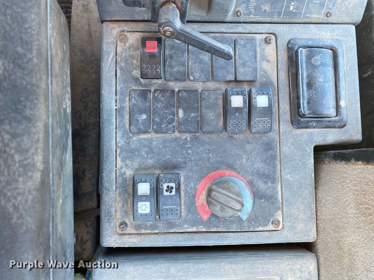 image for item DL7186 2006 Caterpillar 938G Series II  wheel loader