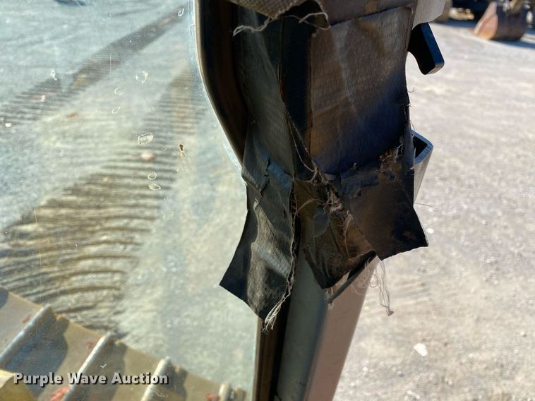 image for item DL7187 2005 Caterpillar D6R LGP Series II  dozer