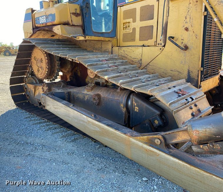 image for item DL7187 2005 Caterpillar D6R LGP Series II  dozer