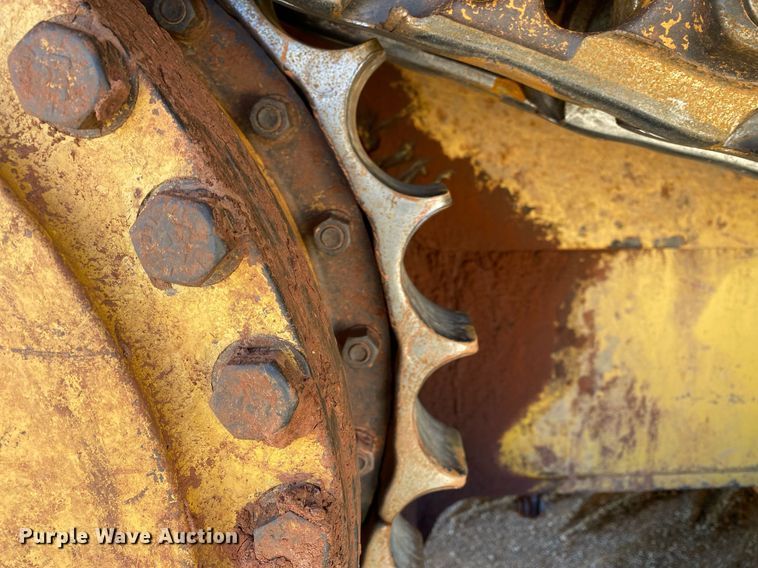 image for item DL7187 2005 Caterpillar D6R LGP Series II  dozer