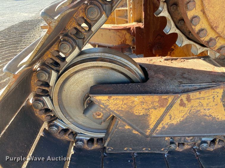 image for item DL7187 2005 Caterpillar D6R LGP Series II  dozer