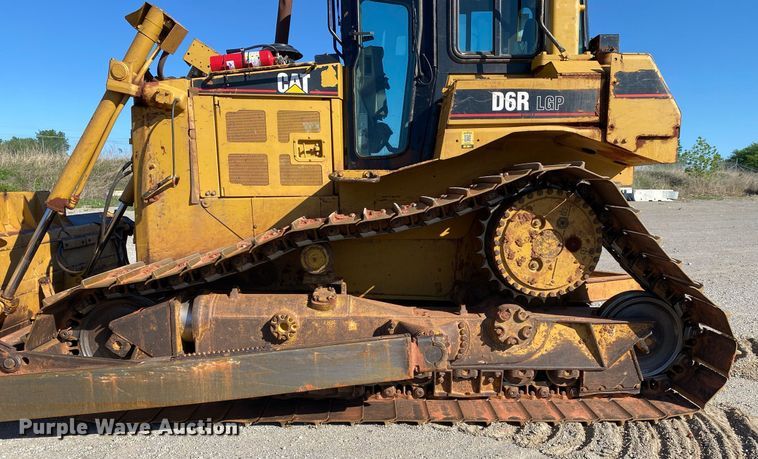image for item DL7187 2005 Caterpillar D6R LGP Series II  dozer