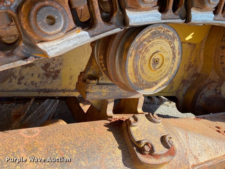 image for item DL7187 2005 Caterpillar D6R LGP Series II  dozer