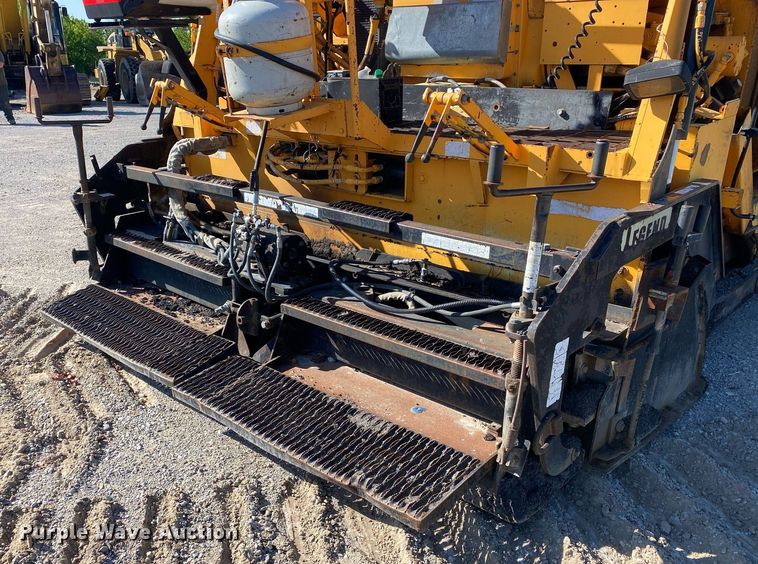 image for item DL7188 LeeBoy L8500T  paver