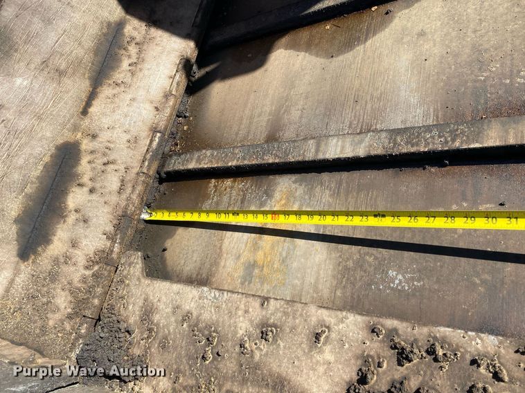 image for item DL7188 LeeBoy L8500T  paver