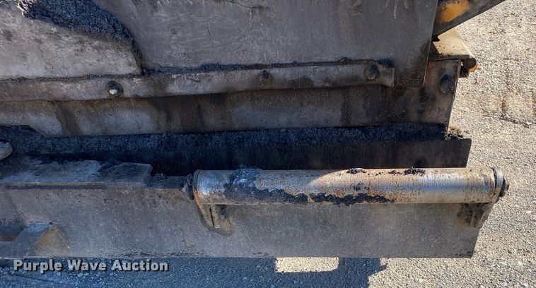 image for item DL7188 LeeBoy L8500T  paver