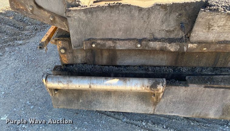 image for item DL7188 LeeBoy L8500T  paver