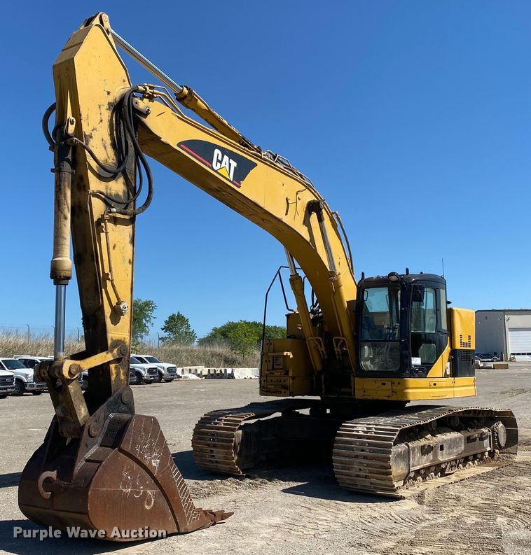 image for item DL7189 2007 Caterpillar 328D LCR  excavator