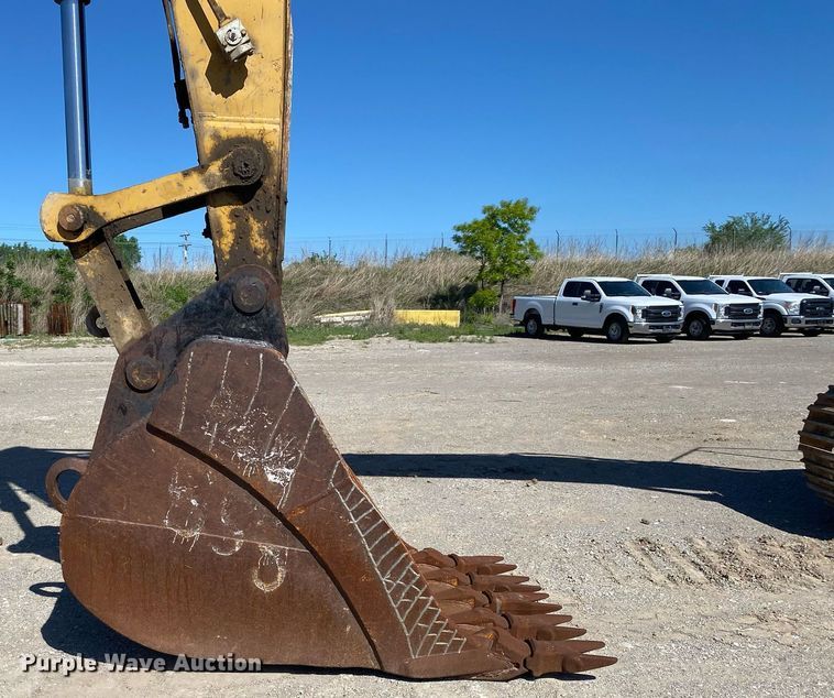 image for item DL7189 2007 Caterpillar 328D LCR  excavator