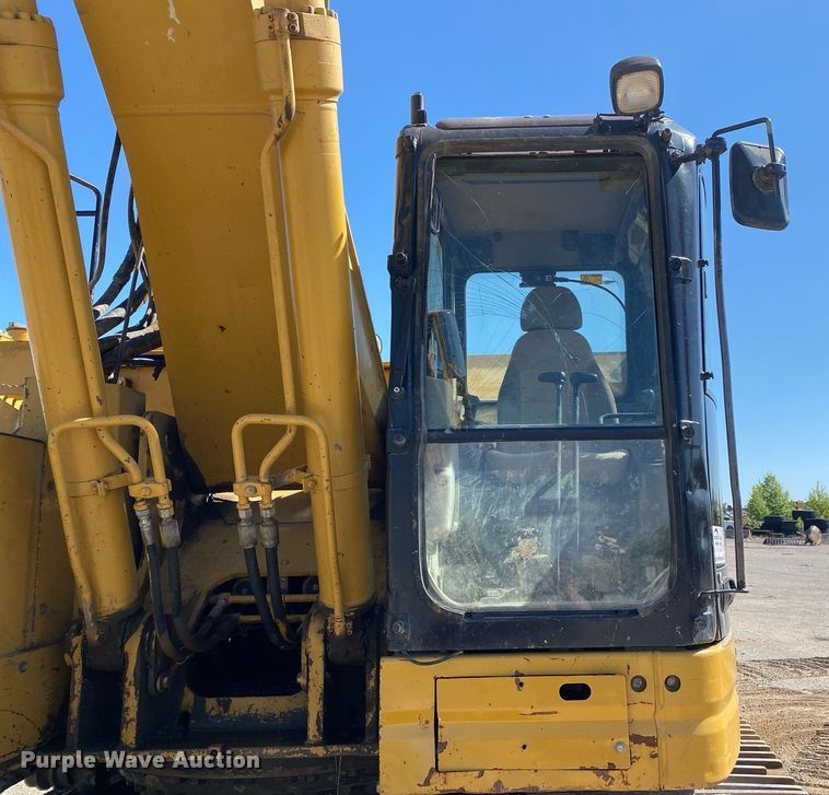 image for item DL7189 2007 Caterpillar 328D LCR  excavator