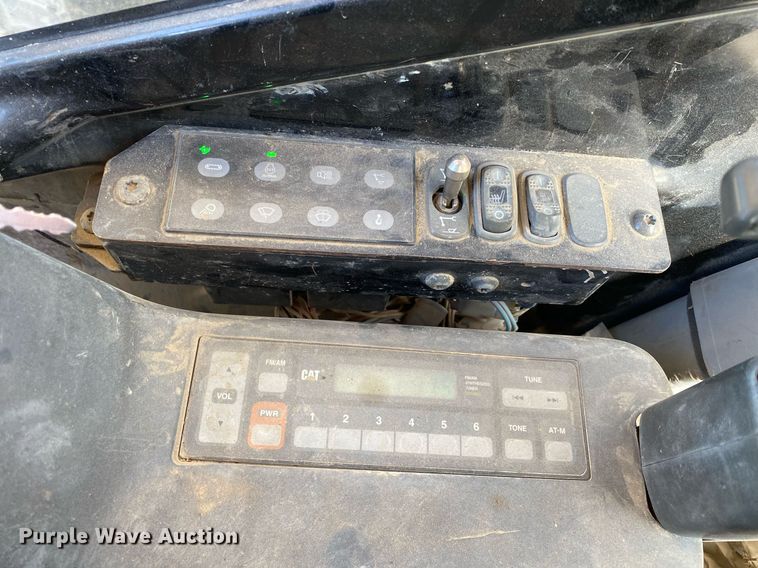 image for item DL7189 2007 Caterpillar 328D LCR  excavator