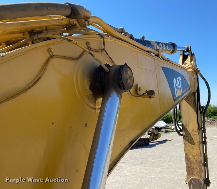image for item DL7189 2007 Caterpillar 328D LCR  excavator