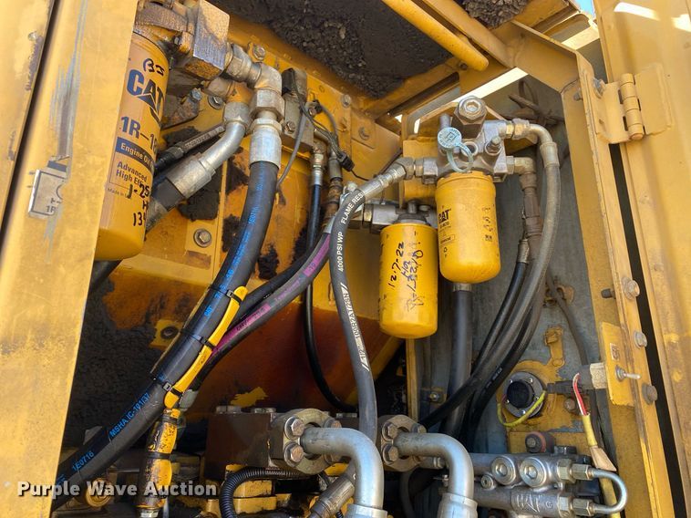 image for item DL7189 2007 Caterpillar 328D LCR  excavator