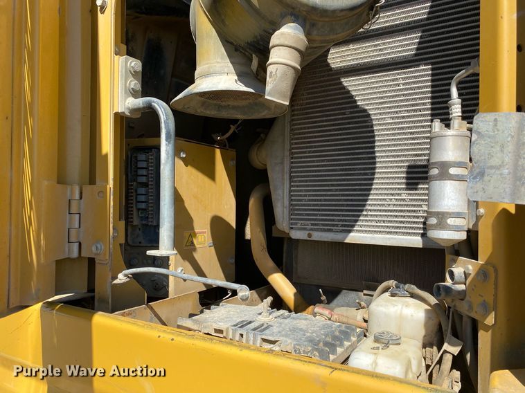 image for item DL7189 2007 Caterpillar 328D LCR  excavator