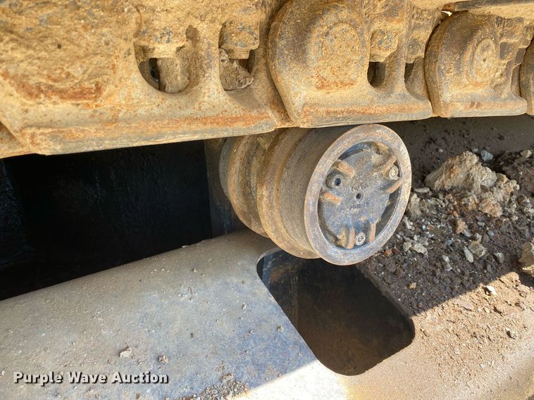 image for item DL7189 2007 Caterpillar 328D LCR  excavator