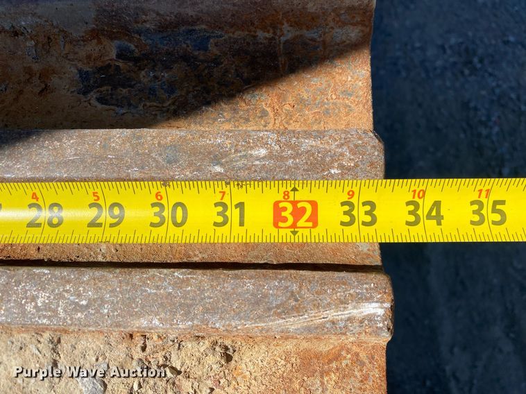 image for item DL7189 2007 Caterpillar 328D LCR  excavator