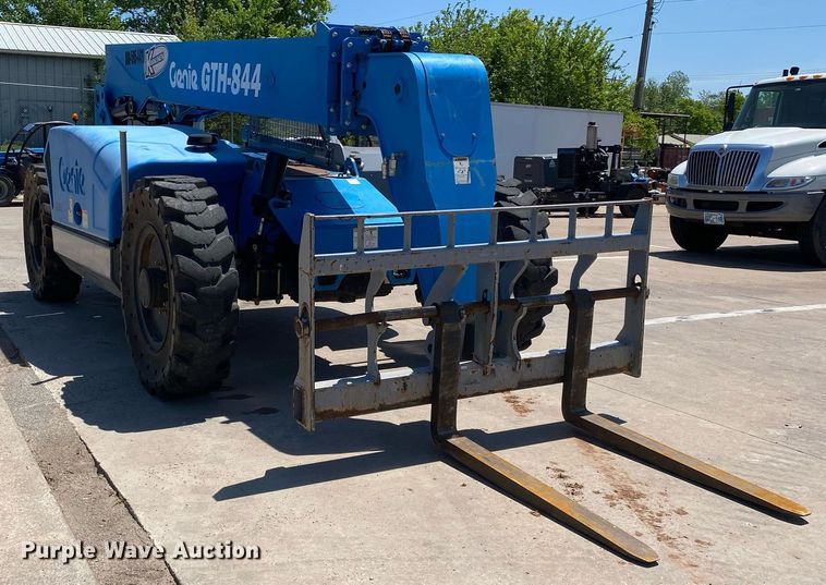 image for item DL7192 2014 Genie GTH844  telehandler
